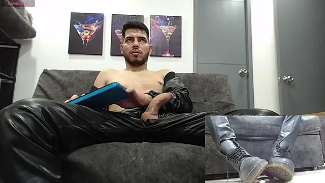 mackdaniels's cam snapshot