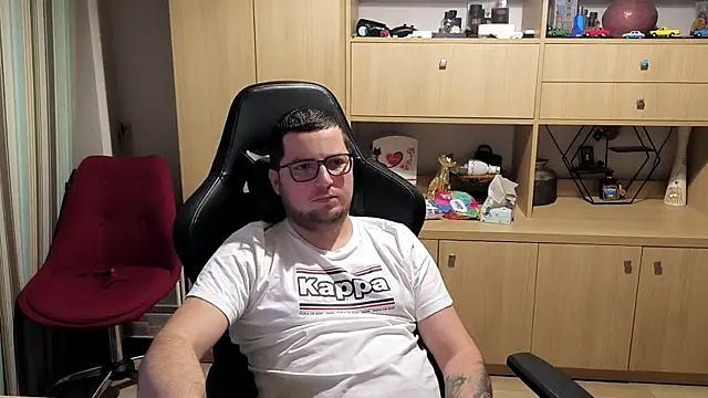 kevinnlovelly's cam snapshot