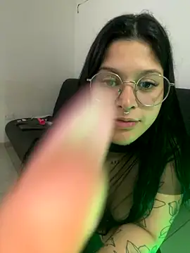 amazonaa9 live sex cam