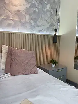 AinaraJimenez live sex cam