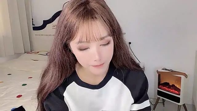 Thalia1149 live sex cam