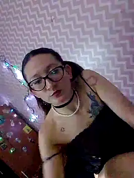 Moonvivk's cam snapshot