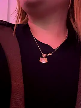 kira_velour's cam snapshot