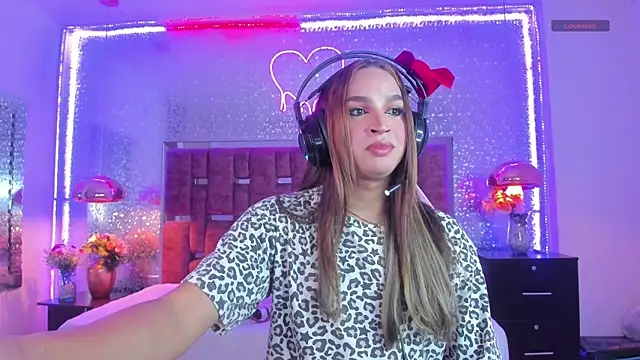 KylieVictoria live sex cam