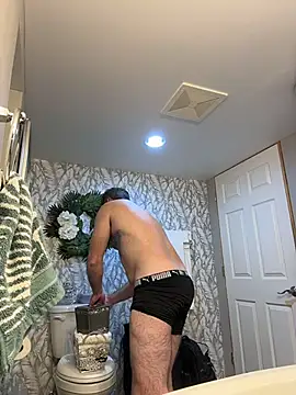 DILFiGuess1's cam snapshot