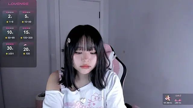 hee_young11 live sex cam