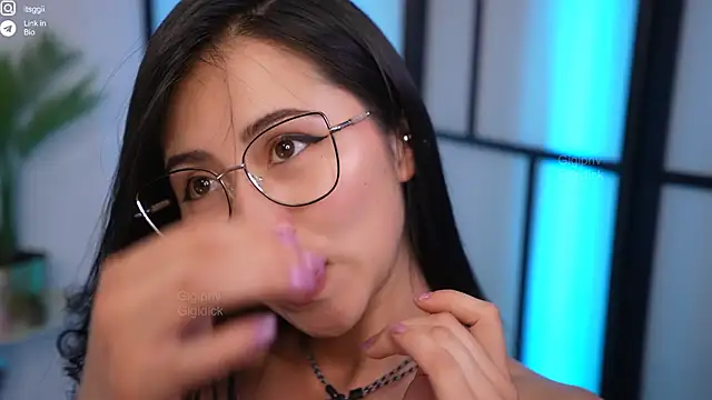 Gigi_ohlala live sex cam