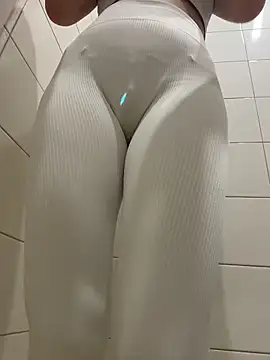 Cumonmme live sex cam