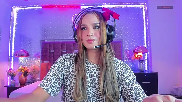 KylieVictoria live sex cam