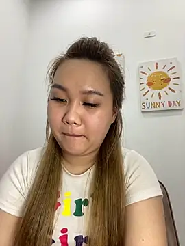 Almira6868 live sex cam