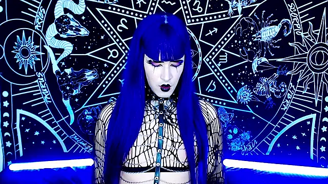 naomi_satan live sex cam