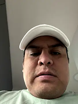 Pelotas2000 live sex cam