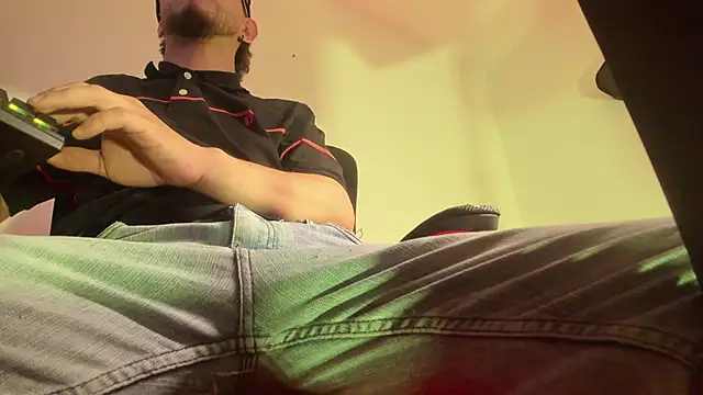 s_sven03 live sex cam