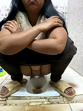 Meera_xxx live sex cam