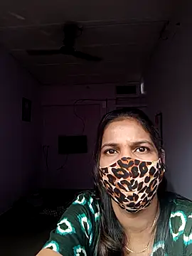 indianliza live sex cam