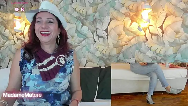 Madame_Angelic_1's cam snapshot