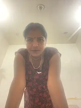 Sapnahot34 live sex cam