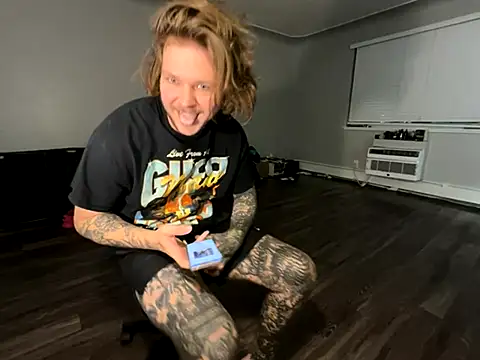 Tatertats's cam snapshot