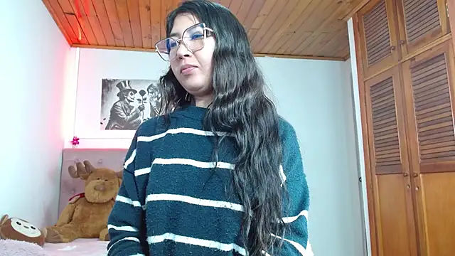 tifanny-squirt live sex cam