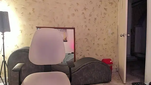 KENIA_DAVIS's cam snapshot