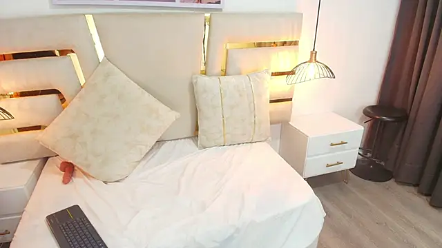 Valerie_Sweety's cam snapshot