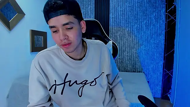 Mike_0233_'s cam snapshot