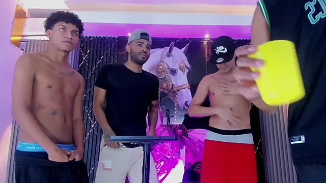 _Gods_of_Olympus_'s cam snapshot