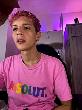 tylernova's cam snapshot