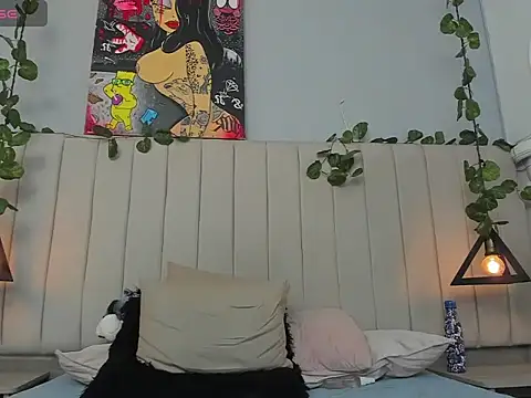 Eliias_Salvattore's cam snapshot