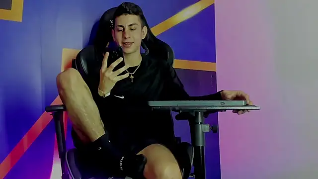 twink_scott_'s cam snapshot