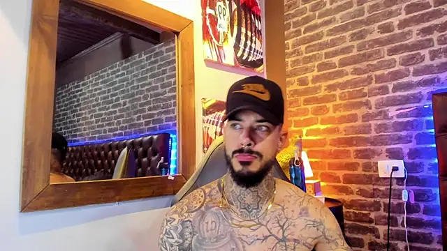 VinzenzRizzo live sex cam