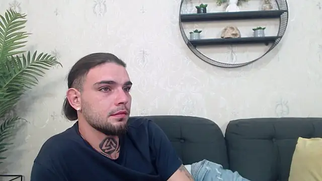 KaneHunter's cam snapshot