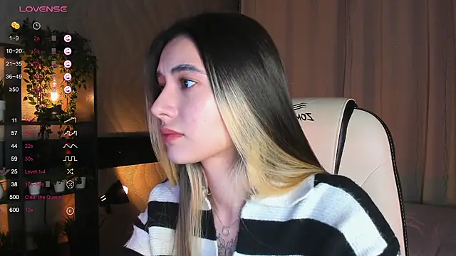 DarlaLike's cam snapshot