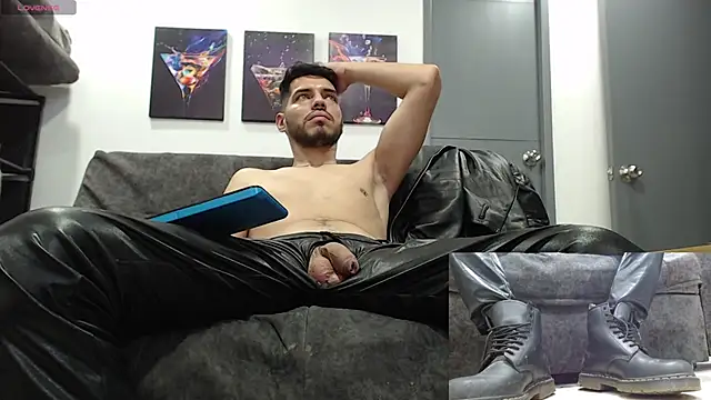 mackdaniels's cam snapshot