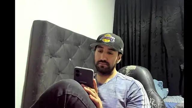 coolfriki's cam snapshot