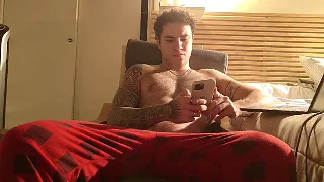 KevinWolf777's cam snapshot