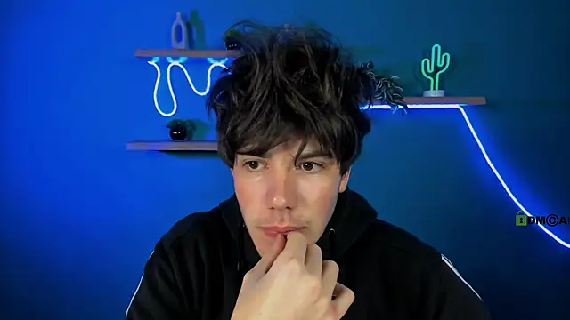 damon_rich's cam snapshot