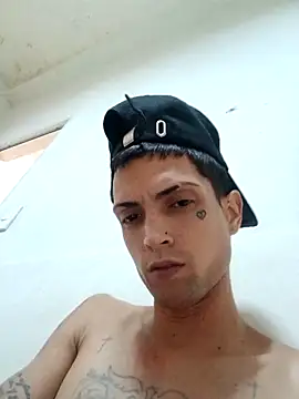 KingWhitexxx's cam snapshot