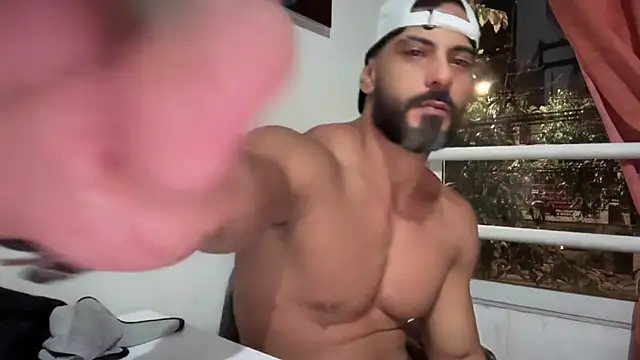 romeolovedark live sex cam