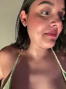 kenndall_21 live sex cam