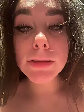 KiraSunshine live sex cam