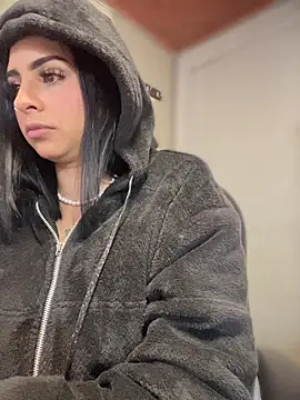 Hilary_pinkk live sex cam