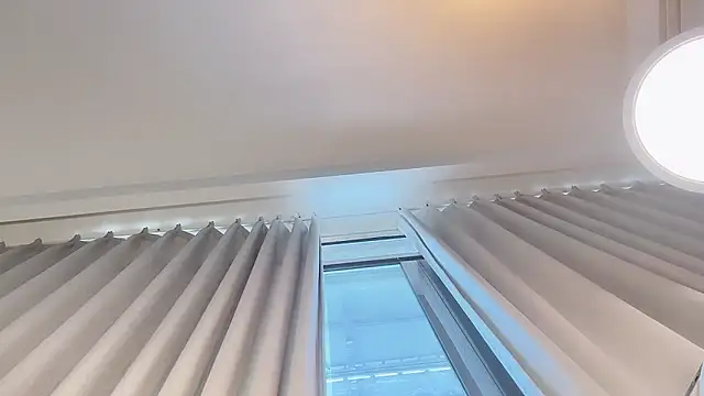 Krismil3 live sex cam