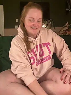 GingerSnap33 live sex cam