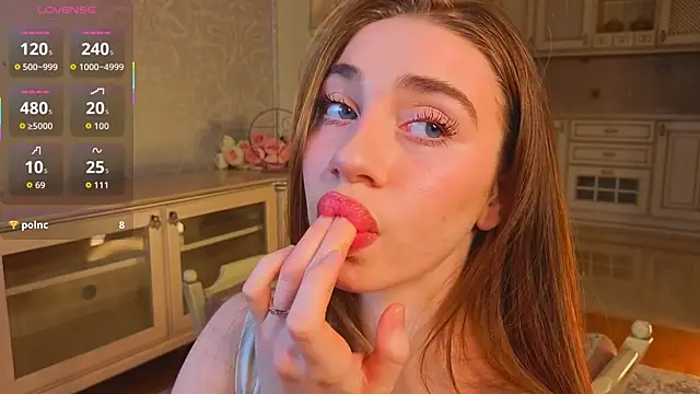 EadlinGillim live sex cam