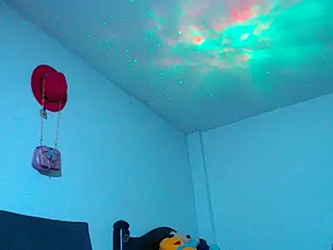 MARIANAWEED live sex cam