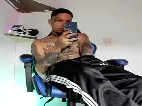 darked33's cam snapshot