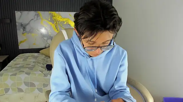 SantiagoRusso18's cam snapshot