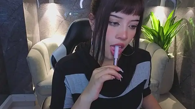 Emily_Tx_'s cam snapshot