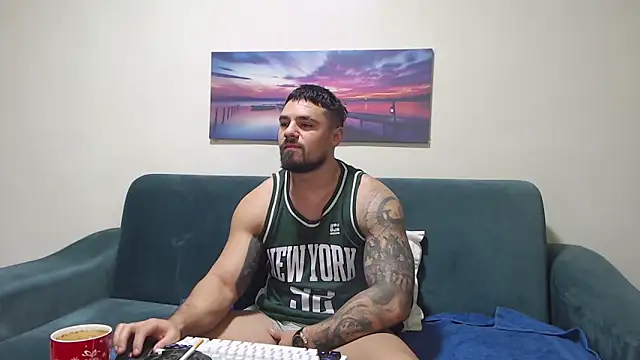 Tiberius_hunk live sex cam